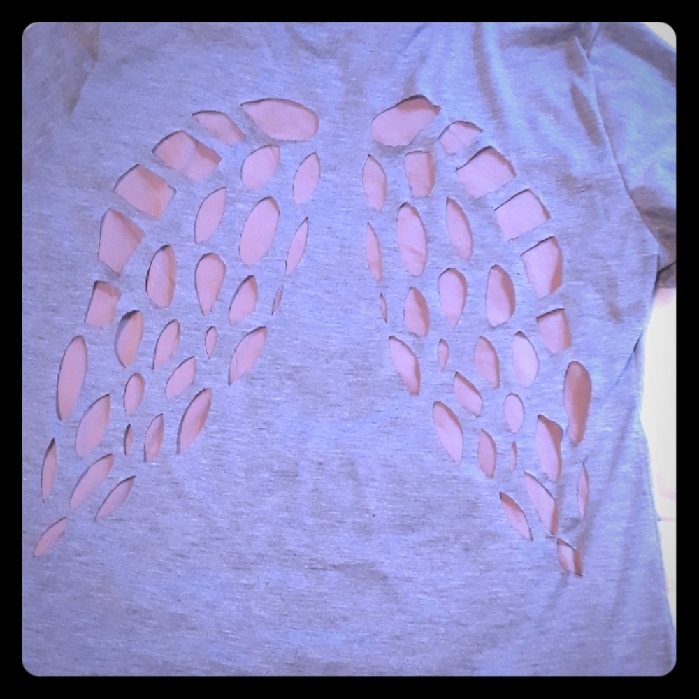 NWT Wings Cutout on Back Tee
